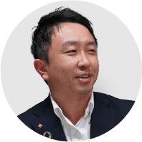 Herr Yugo Eguchi